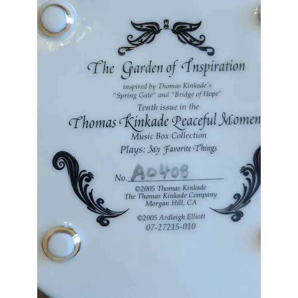 Thomas Kinkade Peaceful Moments Garden of Inspiration Porcelain Music Base only‎